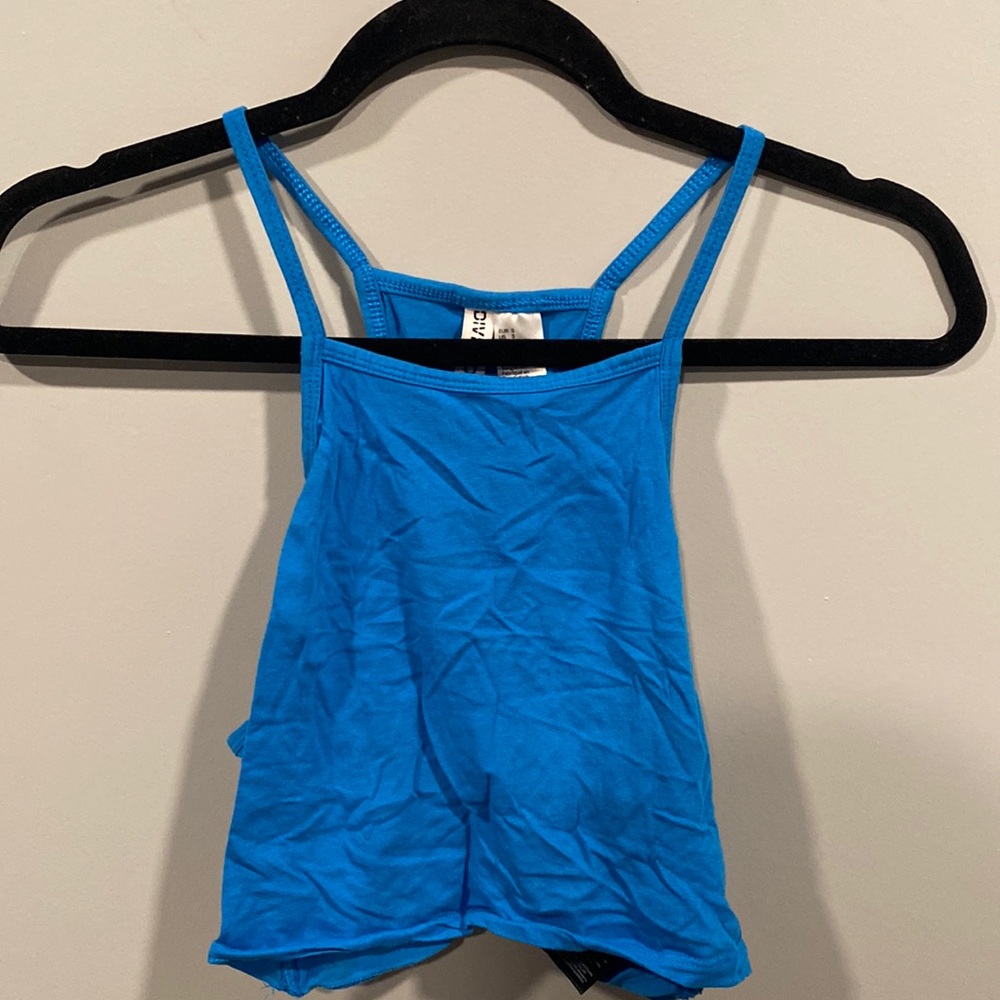 divided tank top